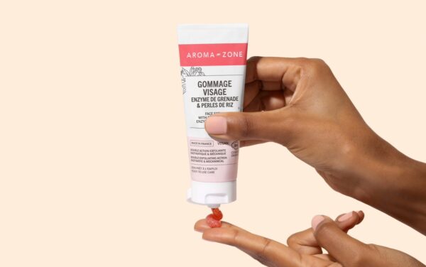 Gommage visage Enzyme de grenade & perles de riz — image 5